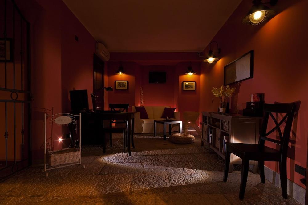 B&B Cortile Di Venere Trapani Eksteriør billede