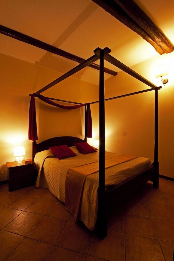 B&B Cortile Di Venere Trapani Eksteriør billede