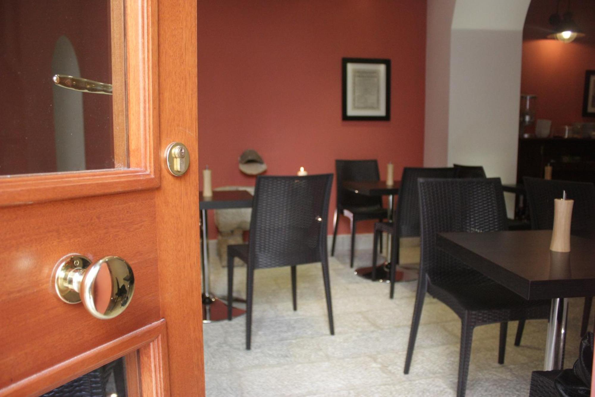 B&B Cortile Di Venere Trapani Eksteriør billede