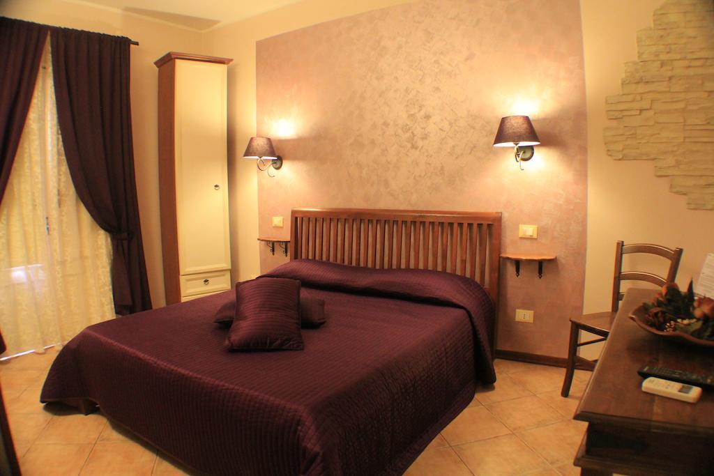 B&B Cortile Di Venere Trapani Eksteriør billede